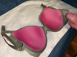 Char's Bra Cum